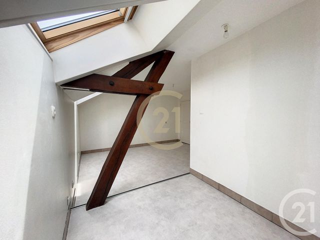 Appartement à louer - 3 pièces - 53.0 m2 - FONTAINE LA GAILLARDE - 89 - BOURGOGNE - Century 21 Martinot Immobilier