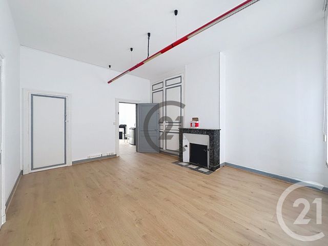 commerce à louer - 70.0 m2 - SENS - 89 - BOURGOGNE - Century 21 Martinot Immobilier