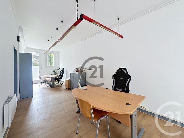 commerce à louer - 70.0 m2 - SENS - 89 - BOURGOGNE - Century 21 Martinot Immobilier