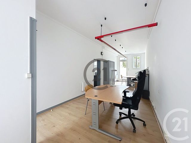 commerce à louer - 70.0 m2 - SENS - 89 - BOURGOGNE - Century 21 Martinot Immobilier