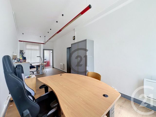 commerce à louer - 70.0 m2 - SENS - 89 - BOURGOGNE - Century 21 Martinot Immobilier