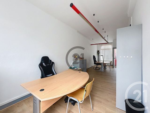 commerce à louer - 70.0 m2 - SENS - 89 - BOURGOGNE - Century 21 Martinot Immobilier
