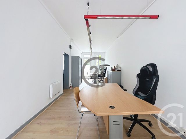 commerce à louer - 70.0 m2 - SENS - 89 - BOURGOGNE - Century 21 Martinot Immobilier