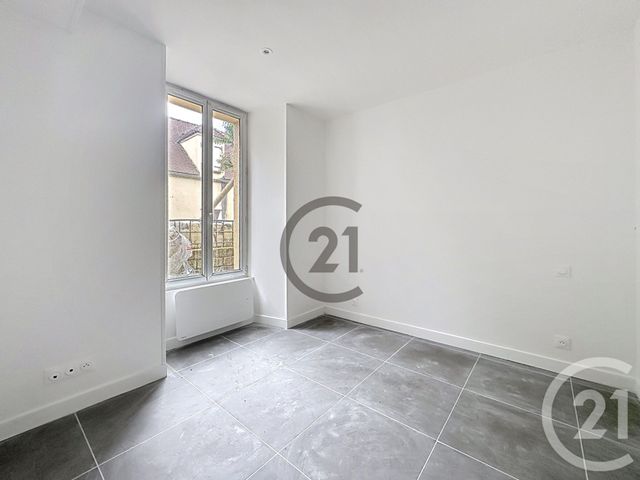 Appartement F2 à louer - 2 pièces - 39.51 m2 - SENS - 89 - BOURGOGNE - Century 21 Martinot Immobilier