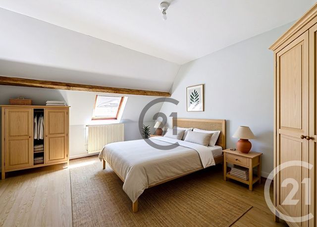 Appartement à louer - 2 pièces - 59.0 m2 - ST JULIEN DU SAULT - 89 - BOURGOGNE - Century 21 Martinot Immobilier
