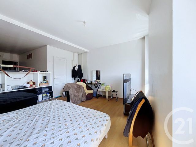 Appartement Studio à vendre - 1 pièce - 32.01 m2 - SENS - 89 - BOURGOGNE - Century 21 Martinot Immobilier