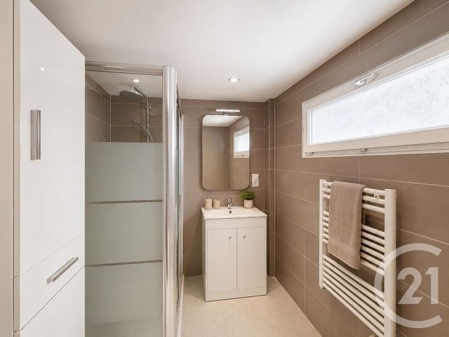 maison à vendre - 6 pièces - 155.0 m2 - PONT SUR YONNE - 89 - BOURGOGNE - Century 21 Martinot Immobilier