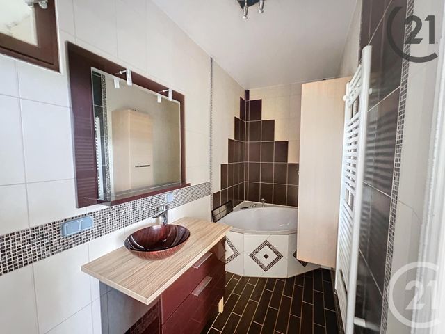 Appartement F4 à louer - 4 pièces - 108.0 m2 - PASSY - 89 - BOURGOGNE - Century 21 Martinot Immobilier