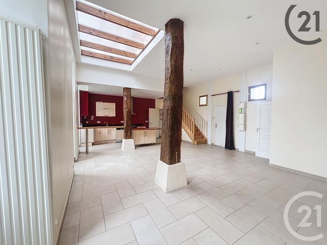 Appartement F4 à louer - 4 pièces - 108.0 m2 - PASSY - 89 - BOURGOGNE - Century 21 Martinot Immobilier