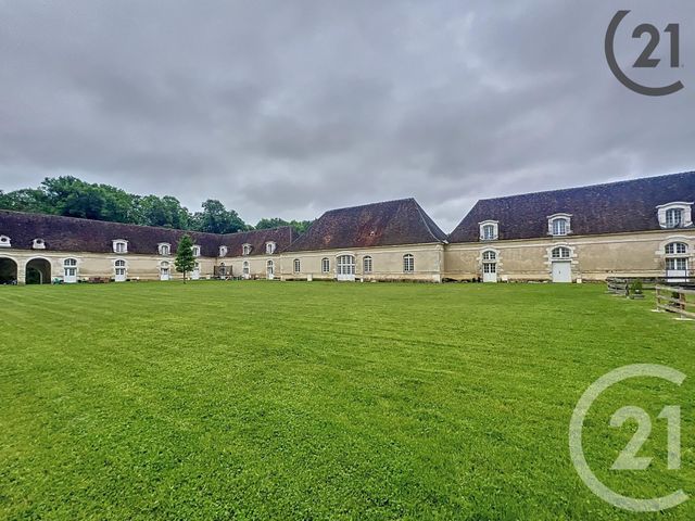 Appartement F4 à louer - 4 pièces - 108.0 m2 - PASSY - 89 - BOURGOGNE - Century 21 Martinot Immobilier