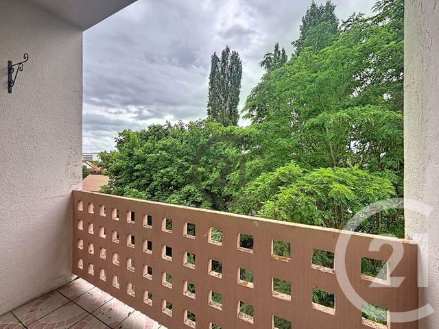 Appartement F3 à louer - 3 pièces - 59.44 m2 - SENS - 89 - BOURGOGNE - Century 21 Martinot Immobilier