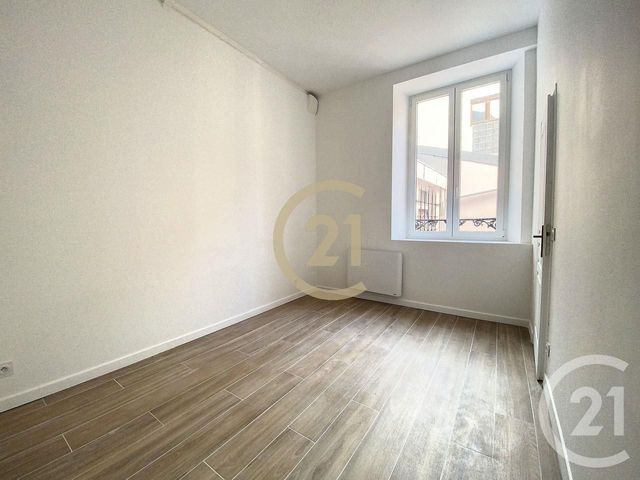 Appartement F2 à louer - 2 pièces - 45.0 m2 - SENS - 89 - BOURGOGNE - Century 21 Martinot Immobilier