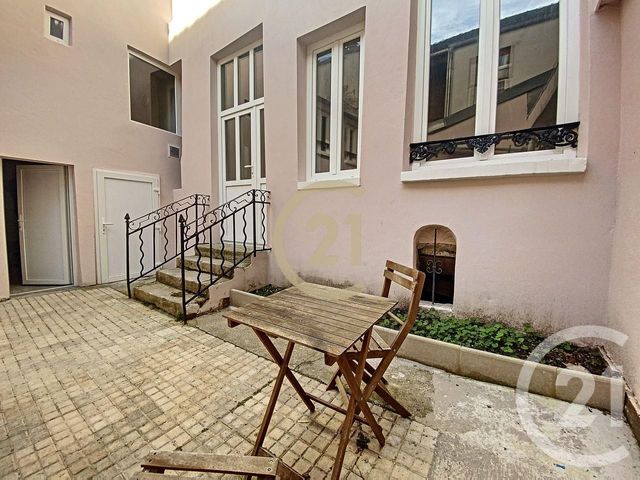 Appartement F2 à louer - 2 pièces - 45.0 m2 - SENS - 89 - BOURGOGNE - Century 21 Martinot Immobilier