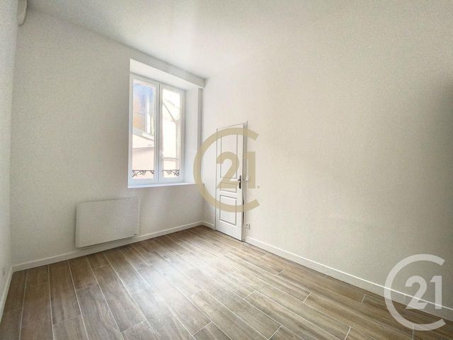 Appartement F2 à louer - 2 pièces - 45.0 m2 - SENS - 89 - BOURGOGNE - Century 21 Martinot Immobilier