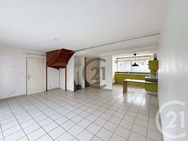 maison à louer - 4 pièces - 110.0 m2 - SENS - 89 - BOURGOGNE - Century 21 Martinot Immobilier