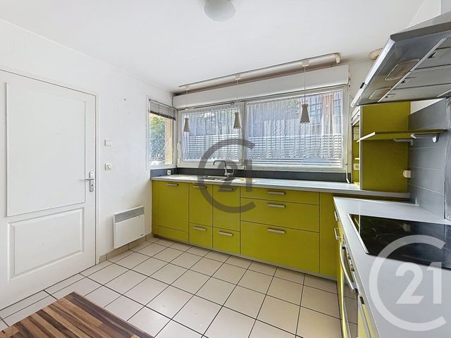 maison à louer - 4 pièces - 110.0 m2 - SENS - 89 - BOURGOGNE - Century 21 Martinot Immobilier
