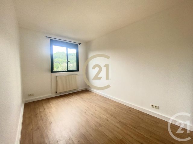Appartement F2 à louer - 2 pièces - 36.0 m2 - SENS - 89 - BOURGOGNE - Century 21 Martinot Immobilier