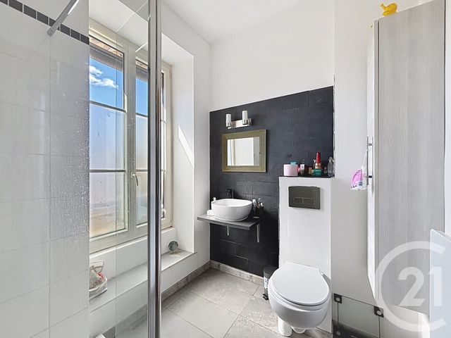 Appartement F2 bis à vendre - 3 pièces - 57.13 m2 - SENS - 89 - BOURGOGNE - Century 21 Martinot Immobilier