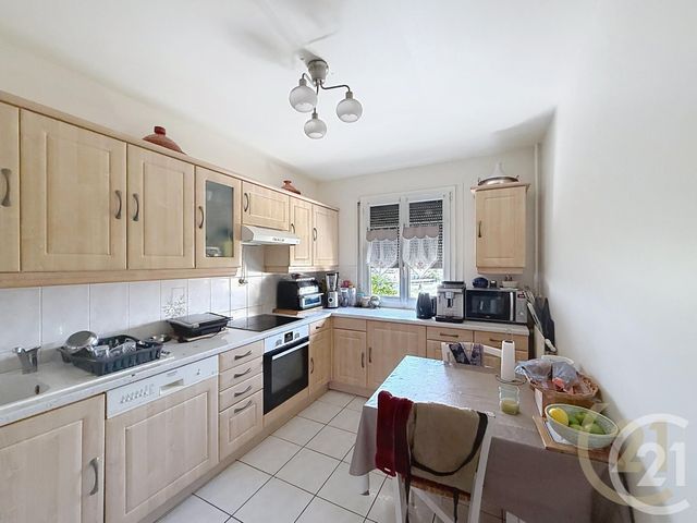 Appartement F4 à vendre - 4 pièces - 83.0 m2 - SENS - 89 - BOURGOGNE - Century 21 Martinot Immobilier