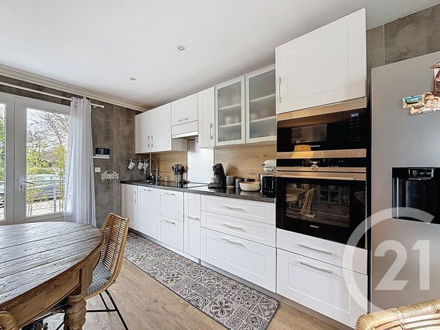 maison à vendre - 4 pièces - 90.0 m2 - DOMATS - 89 - BOURGOGNE - Century 21 Martinot Immobilier