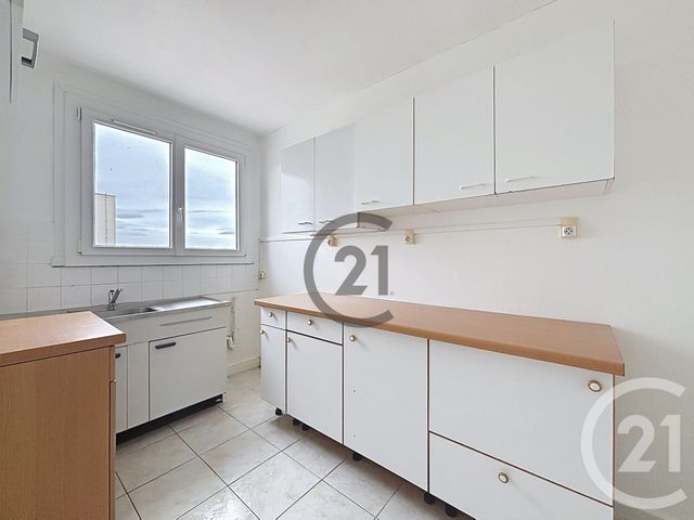 Appartement F2 à louer - 2 pièces - 42.0 m2 - SENS - 89 - BOURGOGNE - Century 21 Martinot Immobilier