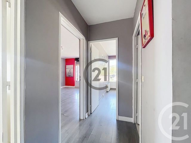 Appartement F2 à louer - 2 pièces - 42.0 m2 - SENS - 89 - BOURGOGNE - Century 21 Martinot Immobilier