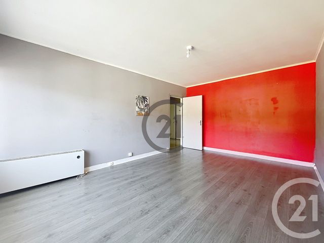 Appartement F2 à louer - 2 pièces - 42.0 m2 - SENS - 89 - BOURGOGNE - Century 21 Martinot Immobilier