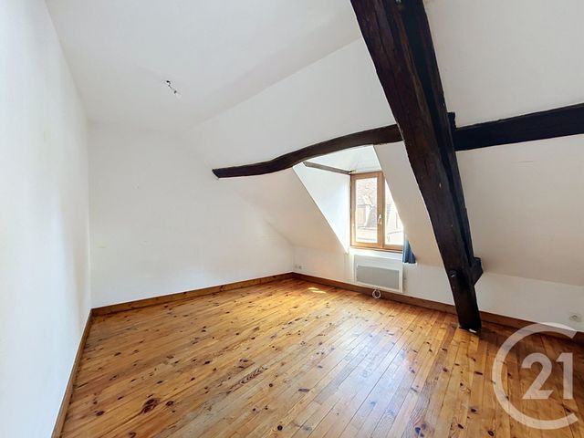 Appartement Duplex à vendre - 3 pièces - 76.1 m2 - SENS - 89 - BOURGOGNE - Century 21 Martinot Immobilier