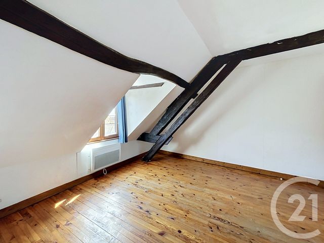Appartement Duplex à vendre - 3 pièces - 76.1 m2 - SENS - 89 - BOURGOGNE - Century 21 Martinot Immobilier