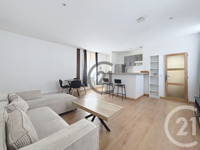 Appartement F3 à louer - 3 pièces - 55.0 m2 - SENS - 89 - BOURGOGNE - Century 21 Martinot Immobilier