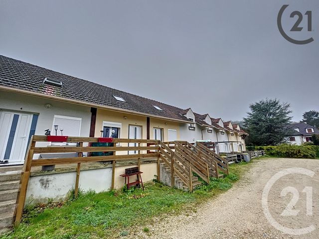 Appartement à louer - 2 pièces - 33.0 m2 - PONT SUR YONNE - 89 - BOURGOGNE - Century 21 Martinot Immobilier