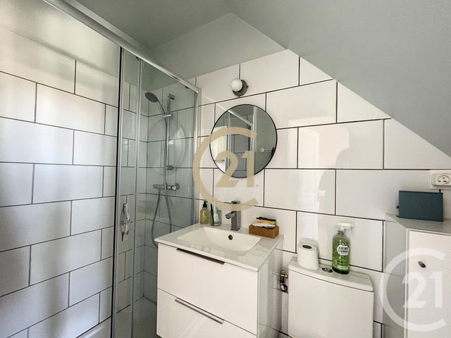 Appartement F3 à louer - 3 pièces - 67.0 m2 - SENS - 89 - BOURGOGNE - Century 21 Martinot Immobilier