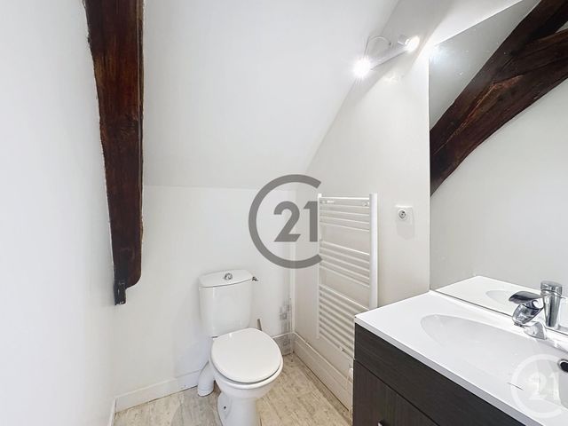 Appartement F1 à louer - 1 pièce - 28.0 m2 - SENS - 89 - BOURGOGNE - Century 21 Martinot Immobilier