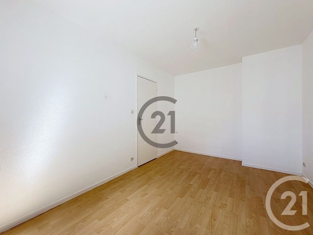 Appartement à louer - 2 pièces - 58.03 m2 - SENS - 89 - BOURGOGNE - Century 21 Martinot Immobilier