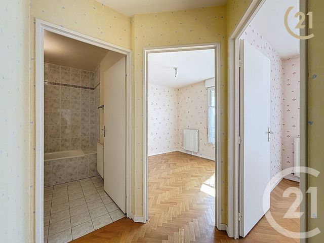 Appartement F3 à vendre - 3 pièces - 62.0 m2 - SENS - 89 - BOURGOGNE - Century 21 Martinot Immobilier