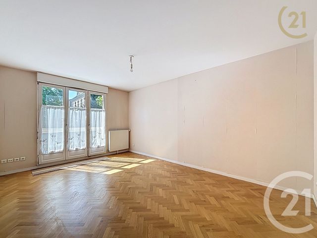 Appartement F3 à vendre - 3 pièces - 62.0 m2 - SENS - 89 - BOURGOGNE - Century 21 Martinot Immobilier