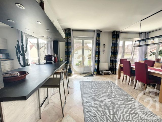 Appartement F4 à louer - 4 pièces - 124.0 m2 - SENS - 89 - BOURGOGNE - Century 21 Martinot Immobilier
