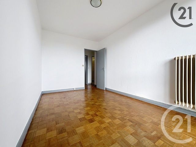 Appartement F3 à louer - 3 pièces - 64.5 m2 - SENS - 89 - BOURGOGNE - Century 21 Martinot Immobilier