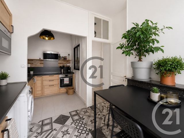 Appartement F3 à louer - 3 pièces - 62.0 m2 - SENS - 89 - BOURGOGNE - Century 21 Martinot Immobilier
