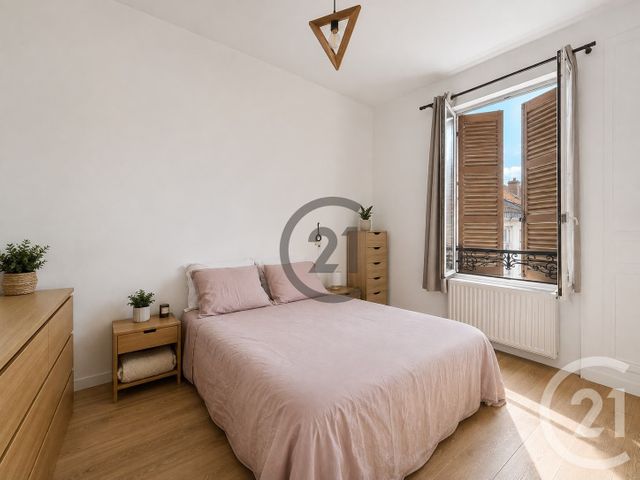 Appartement F3 à louer - 3 pièces - 62.0 m2 - SENS - 89 - BOURGOGNE - Century 21 Martinot Immobilier