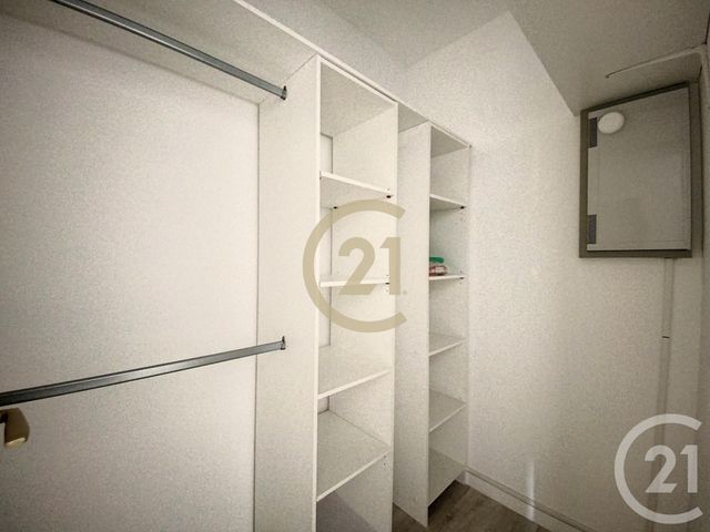 Appartement F1 à louer - 1 pièce - 31.3 m2 - SENS - 89 - BOURGOGNE - Century 21 Martinot Immobilier