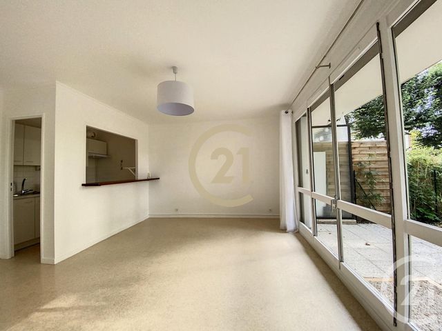 Appartement F1 à louer - 1 pièce - 31.3 m2 - SENS - 89 - BOURGOGNE - Century 21 Martinot Immobilier
