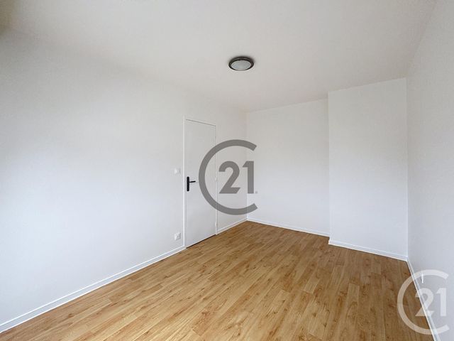 Appartement à louer - 2 pièces - 58.21 m2 - SENS - 89 - BOURGOGNE - Century 21 Martinot Immobilier