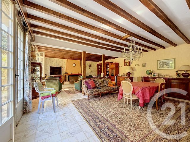 maison à vendre - 4 pièces - 225.27 m2 - PLESSIS ST JEAN - 89 - BOURGOGNE - Century 21 Martinot Immobilier