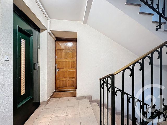 Appartement T3 à vendre - 3 pièces - 79.19 m2 - SENS - 89 - BOURGOGNE - Century 21 Martinot Immobilier