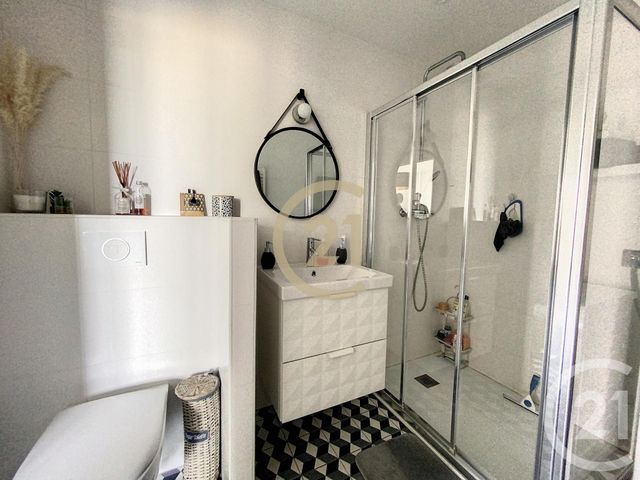 Appartement F2 à louer - 2 pièces - 34.4 m2 - SENS - 89 - BOURGOGNE - Century 21 Martinot Immobilier