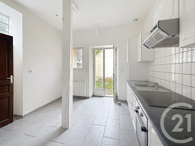 Appartement F3 à vendre - 3 pièces - 64.65 m2 - SENS - 89 - BOURGOGNE - Century 21 Martinot Immobilier
