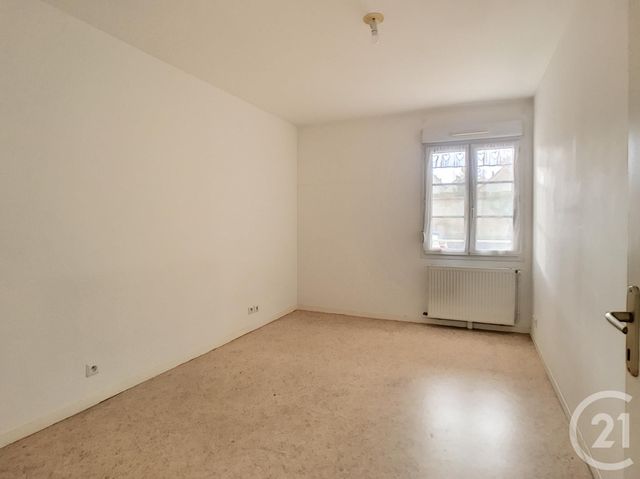 Appartement F2 à louer - 2 pièces - 57.26 m2 - PONT SUR YONNE - 89 - BOURGOGNE - Century 21 Martinot Immobilier