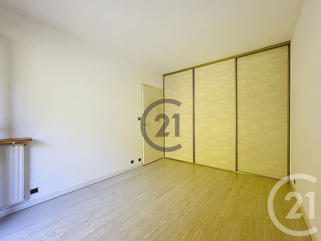 Appartement à louer - 2 pièces - 49.0 m2 - SENS - 89 - BOURGOGNE - Century 21 Martinot Immobilier