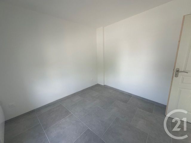 Appartement à louer - 2 pièces - 45.56 m2 - ST CLEMENT - 89 - BOURGOGNE - Century 21 Martinot Immobilier